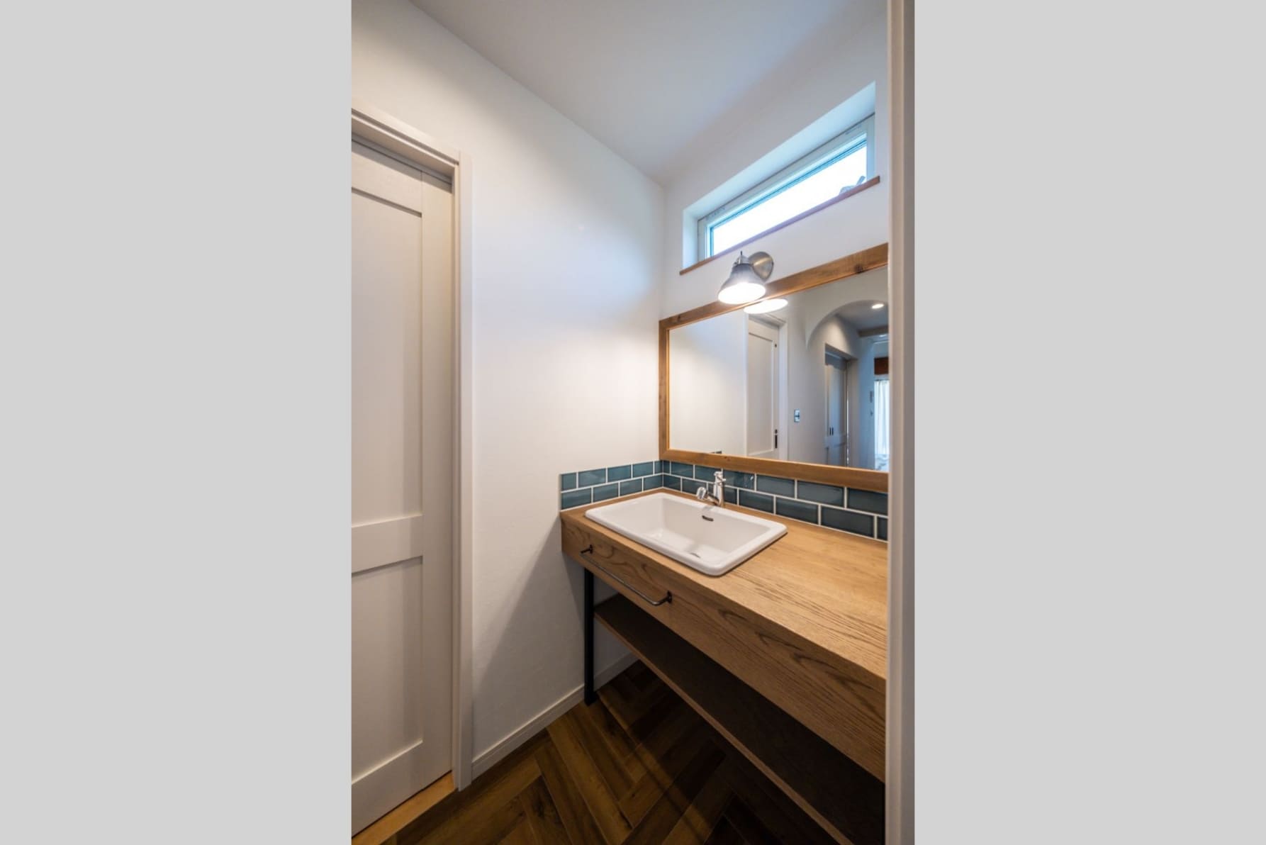 ガレージハウス