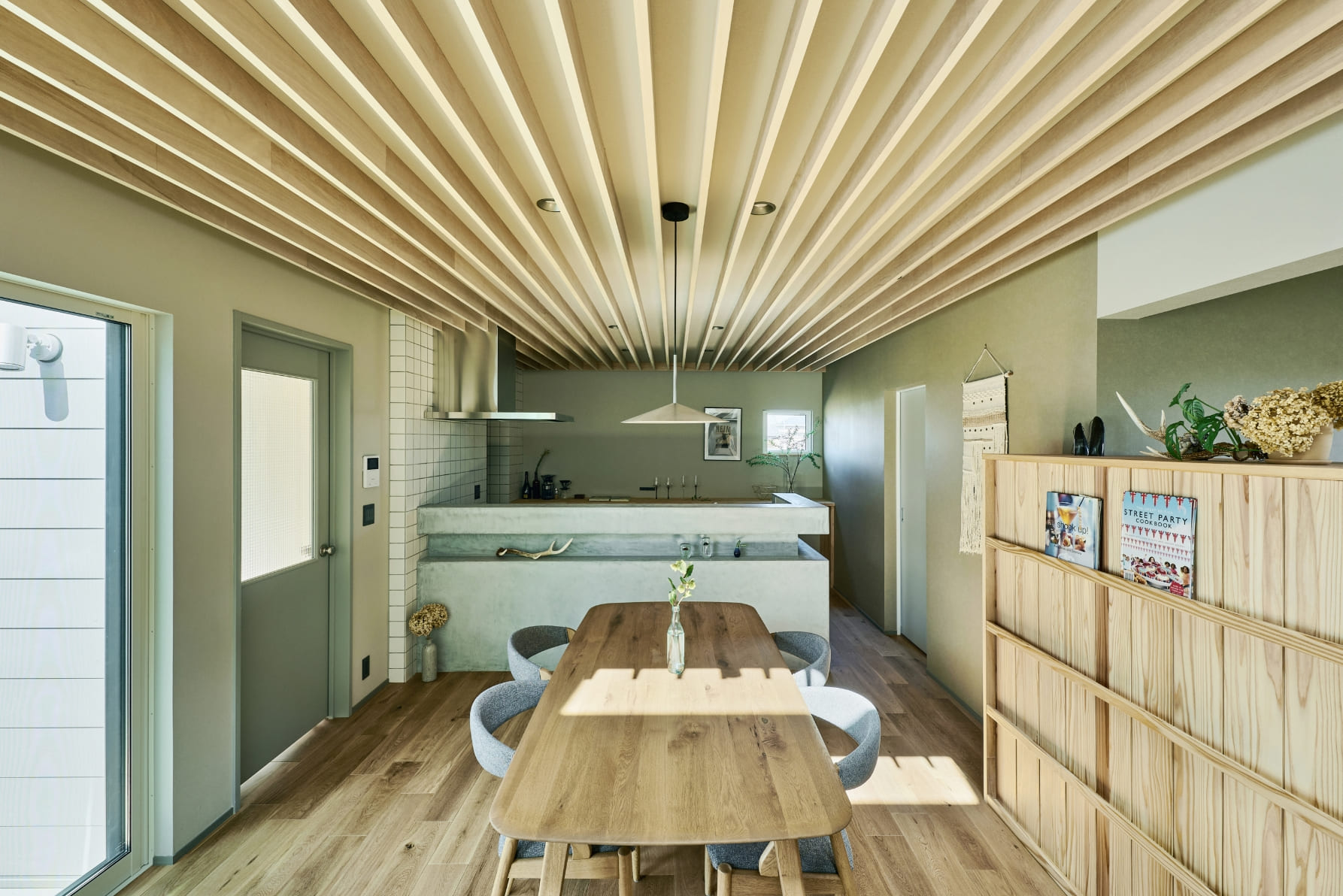 ガレージハウス