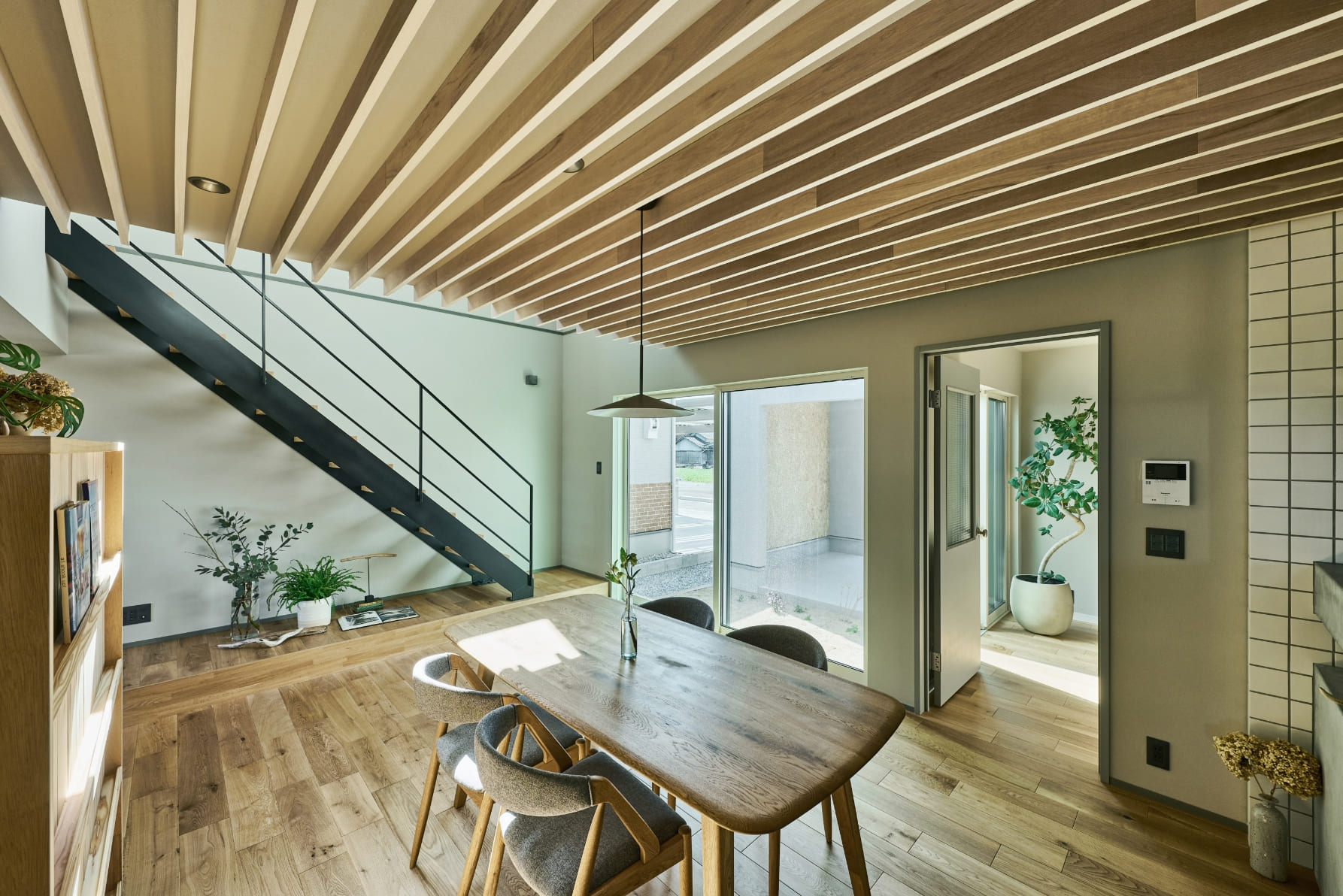 ガレージハウス