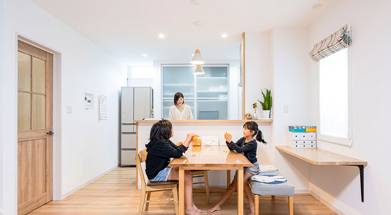 家族にも、お客さまにも心地いい動線設計