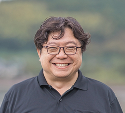 有村 康弘(代表取締役)