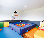 お泊まり体験で実感した、家中が心地よい空気の住まいのサムネイル